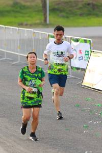 BIB: 1546
                            <button type="button" onclick="openModal(3531803)" class="btn btn-primary btn-sm float-right btn-popup" data-toggle="modal" data-target=".modal-high-quality">
                        <i class="fas fa-shopping-cart"></i> Add to Cart
                    </button>
                                            <button type="button" onclick="isThisMe(3531803, true)" class="btn btn-success btn-sm float-right btn-popup btn-isme hidden" data-toggle="tooltip" data-placement="bottom" title="นี่คือรูปของคุณใช่ไหม คลิกที่นี่เพื่อเอาเข้าอัลบั้ม">
                        <i class="fas fa-plus"></i> Add to album
                    </button>
                    <button type="button" onclick="isThisMe(3531803, false)" class="btn btn-warning btn-sm float-right btn-popup btn-isnotme hidden">
                        <i class="fas fa-ban"></i> Remove from album
                    </button>